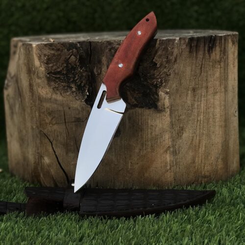 Red Micarta Handle J2 Steel Blade American Design Full Tang Hunting Knife with Crocodile Leather Sheath