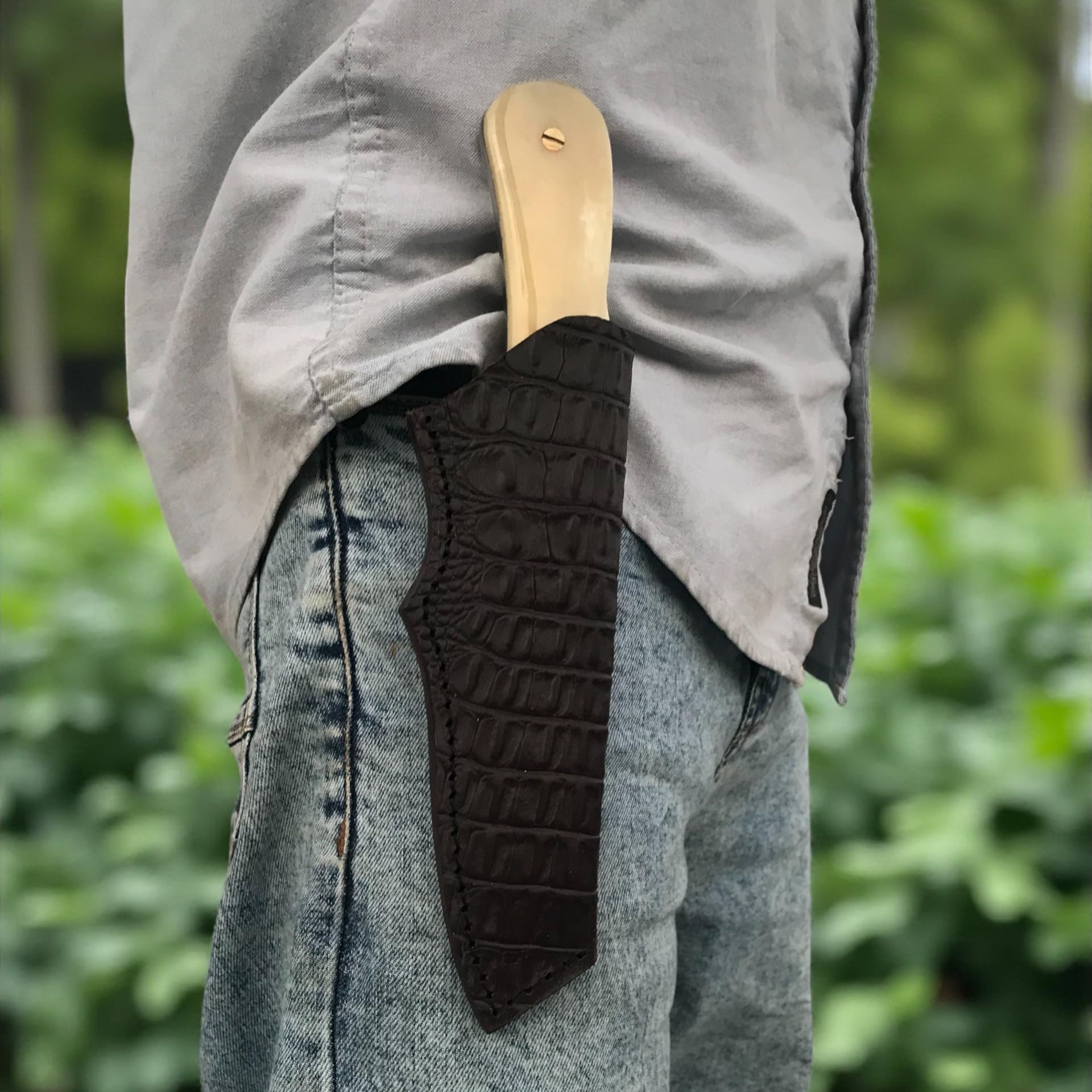 Outdoor Adventure 10'' Hunting & Skinning Full Tang Knife With Crocodile Leather Sheath Outdoor Adventure 10'' Hunting & Skinning Full Tang Knife With Crocodile Leather Sheath - Image 6