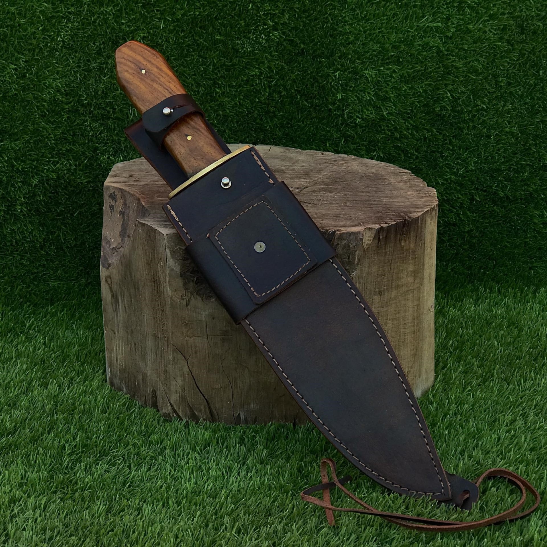 Jim Bowie Style Collectible Utility Tool 1095 Steel with Rosewood Handle & Sheath - Image 4