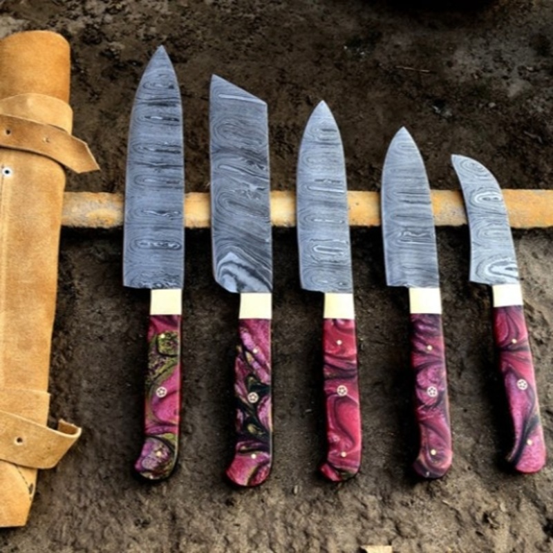 Hand-Forged 5-Piece Damascus Kitchen & Chef Knife Set – Resin Handles with Leather Roll Bag - Image 4